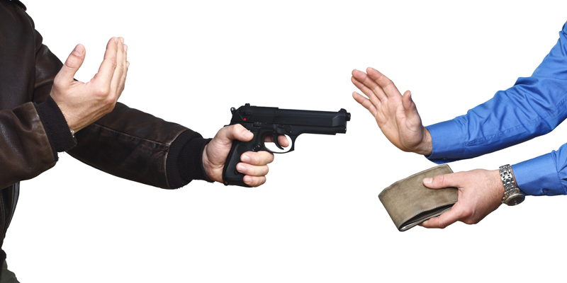 हतियार देखाएर आईएमई लुटपाट