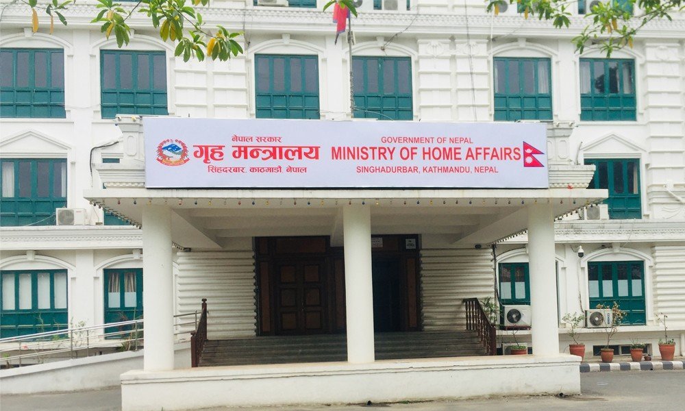उपसचिव  र सहायक सीडीओहरुमा पदस्थापन